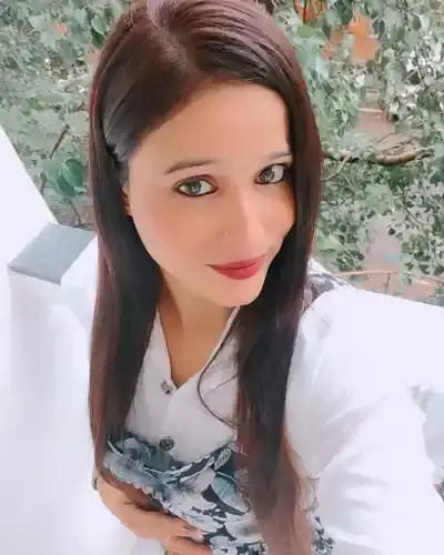 Call Girls in Kanhan