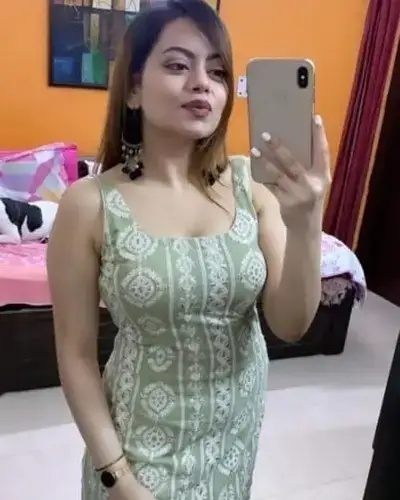 Call Girl in Kanhan