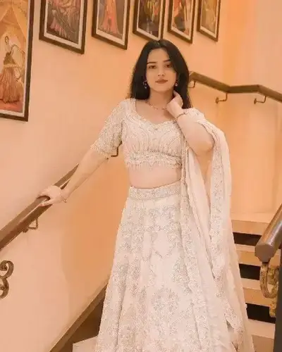 Escort Service In Kanhan