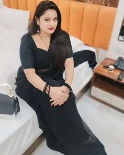 Escort Service Kanhan